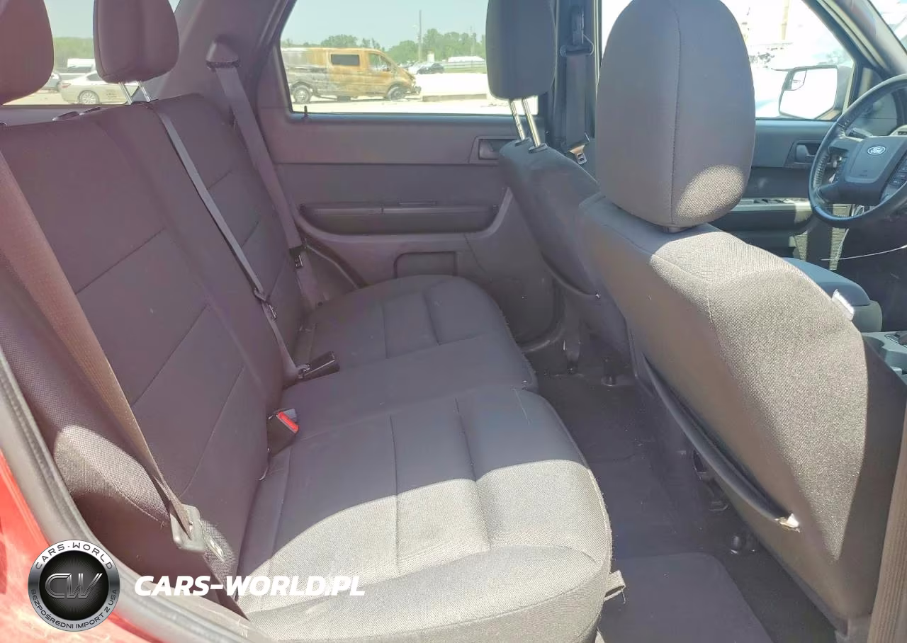 2010 Ford Escape Xlt VIN:1FMCU0D71AKD45855 - 11