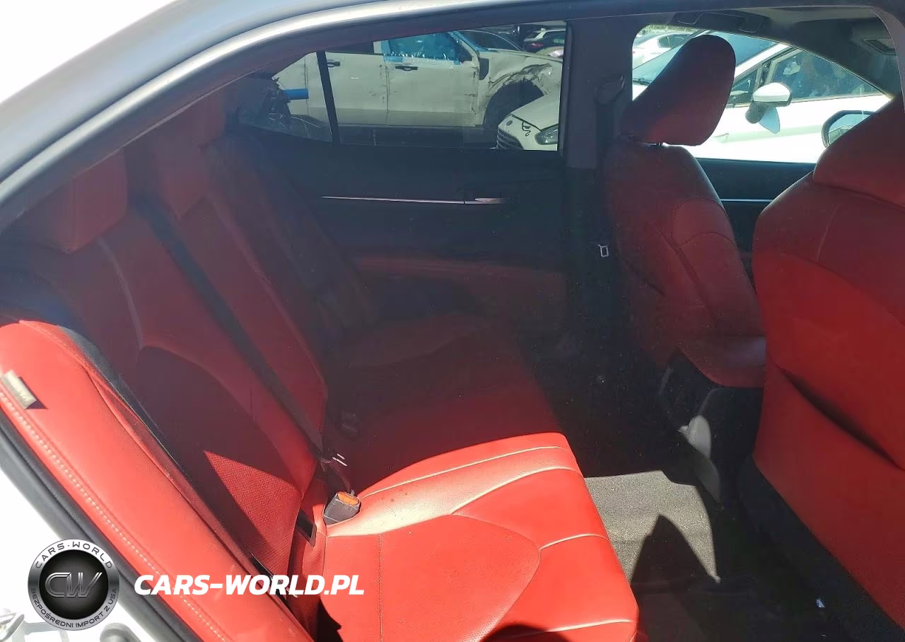 2019 Toyota Camry Xse VIN:4T1B61HK4KU785102 - 10