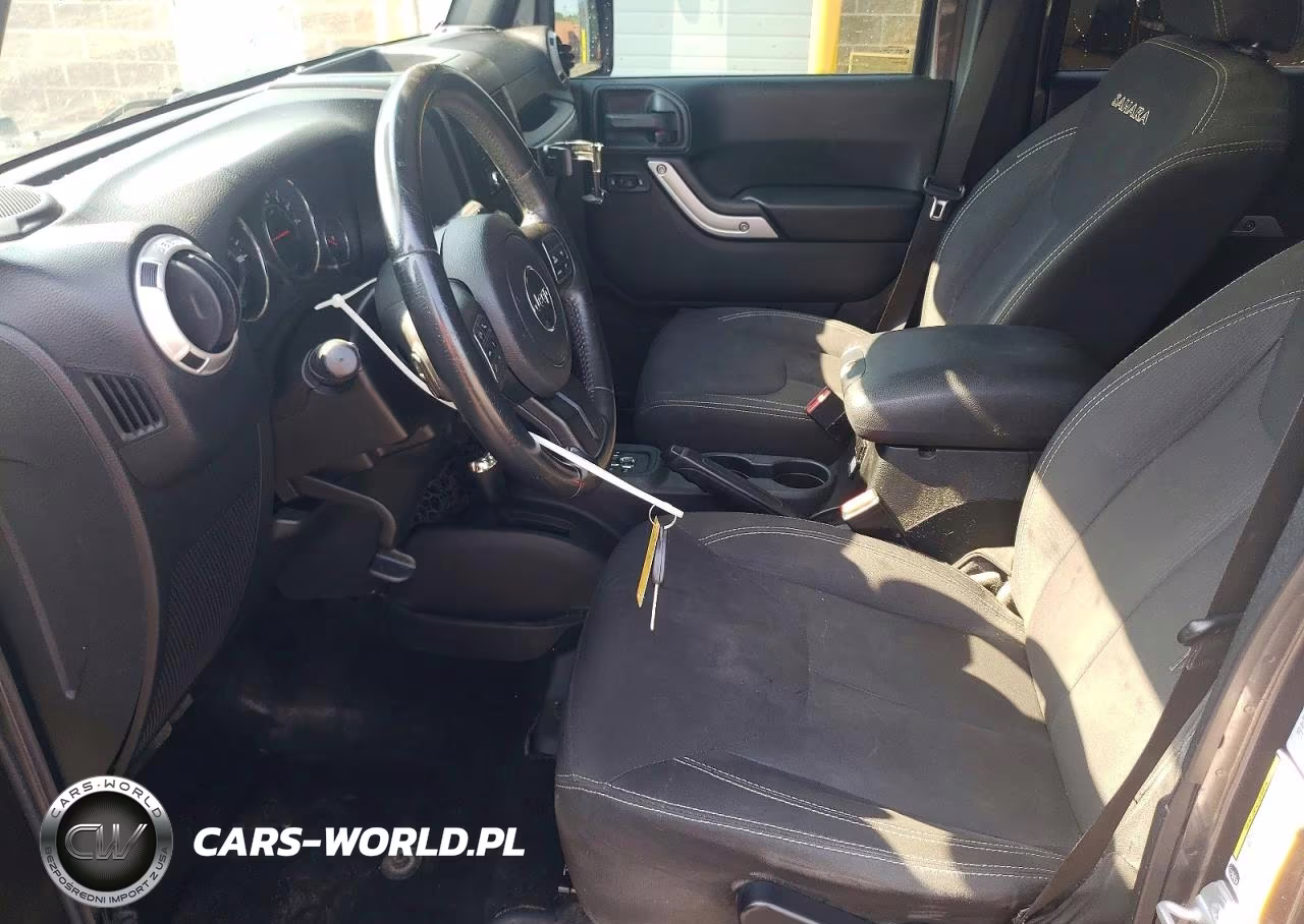 2016 Jeep Wrangler Unlimited Sahara VIN:1C4BJWEG3GL222815 - 7