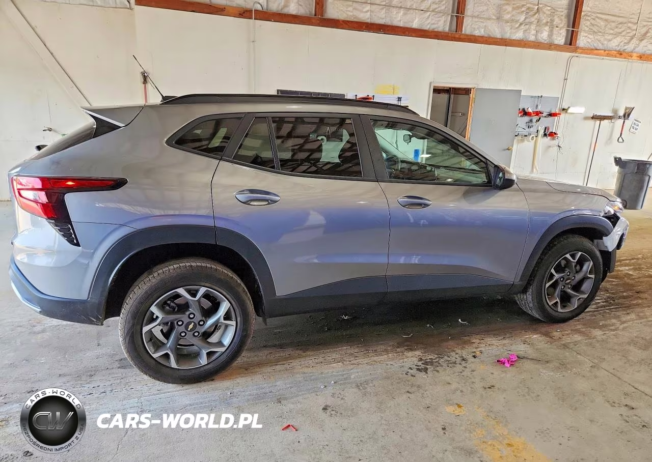 2025 Chevrolet Trax VIN:KL77LHEP3SC202727 - 3