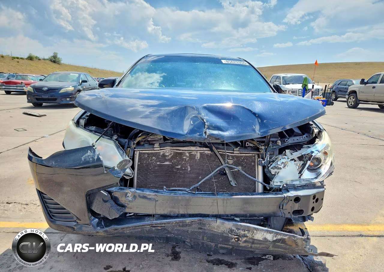 2014 Toyota Camry Le VIN:4T4BF1FK5ER405195 - 5
