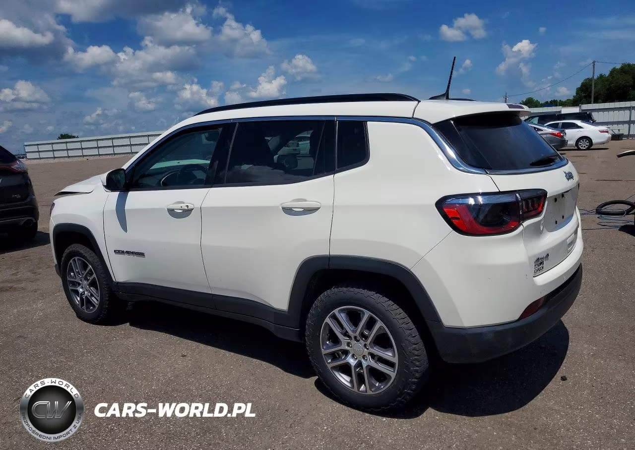 2020 Jeep Compass Latitude VIN:3C4NJDBB4LT251975 - 2