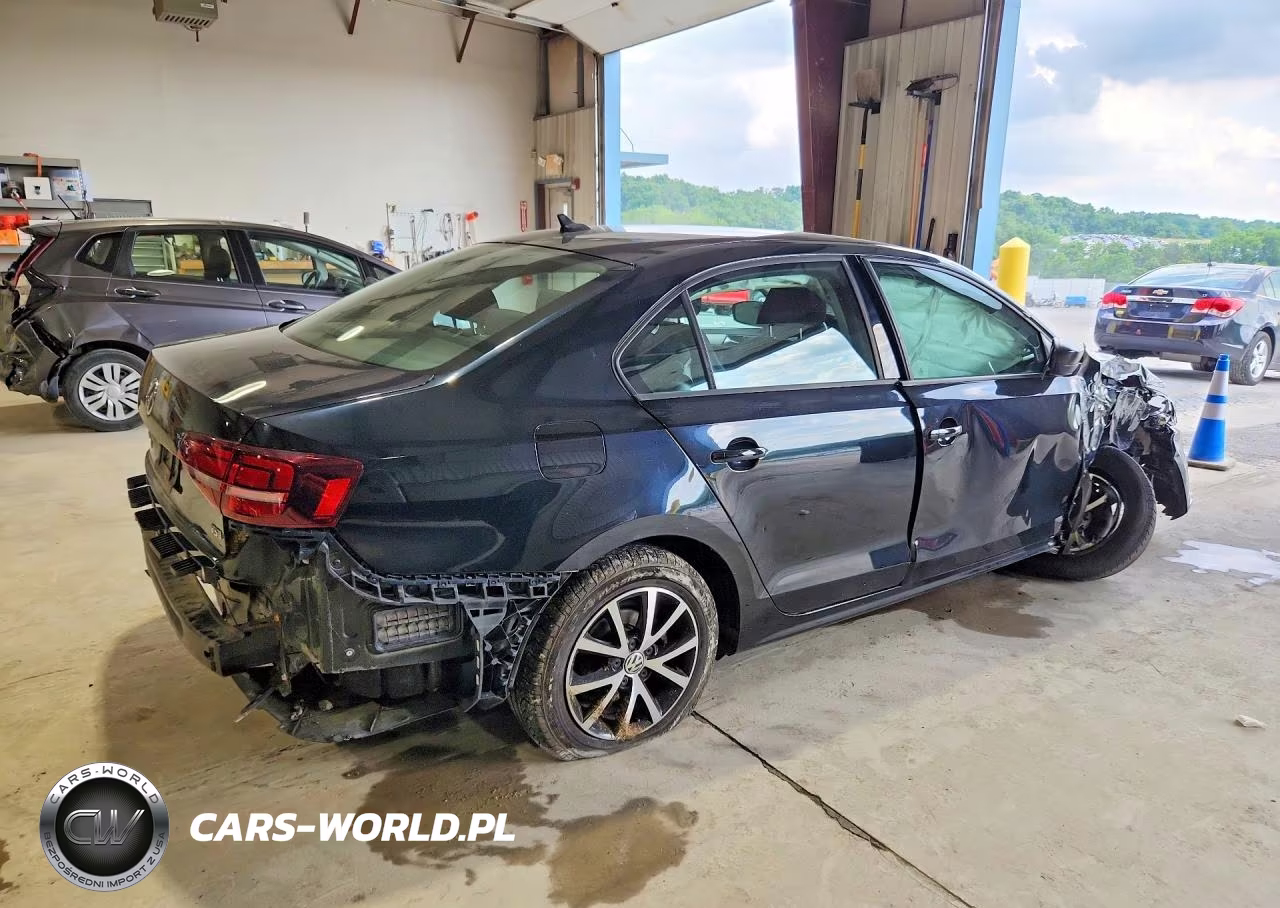 2016 Volkswagen Jetta Se VIN:3VWB67AJ2GM264381 - 3