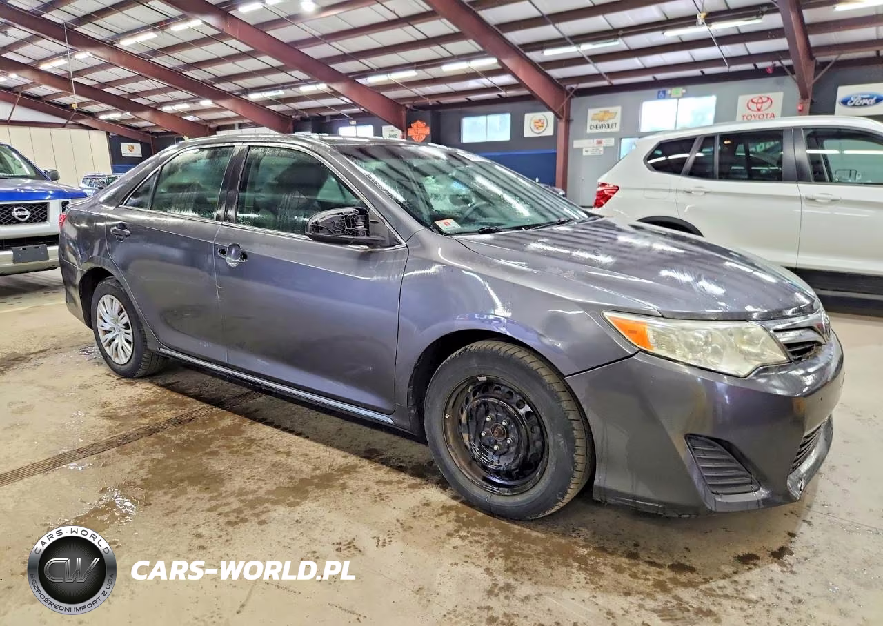 2012 Toyota Camry Le VIN:4T4BF1FK0CR158732 - 4