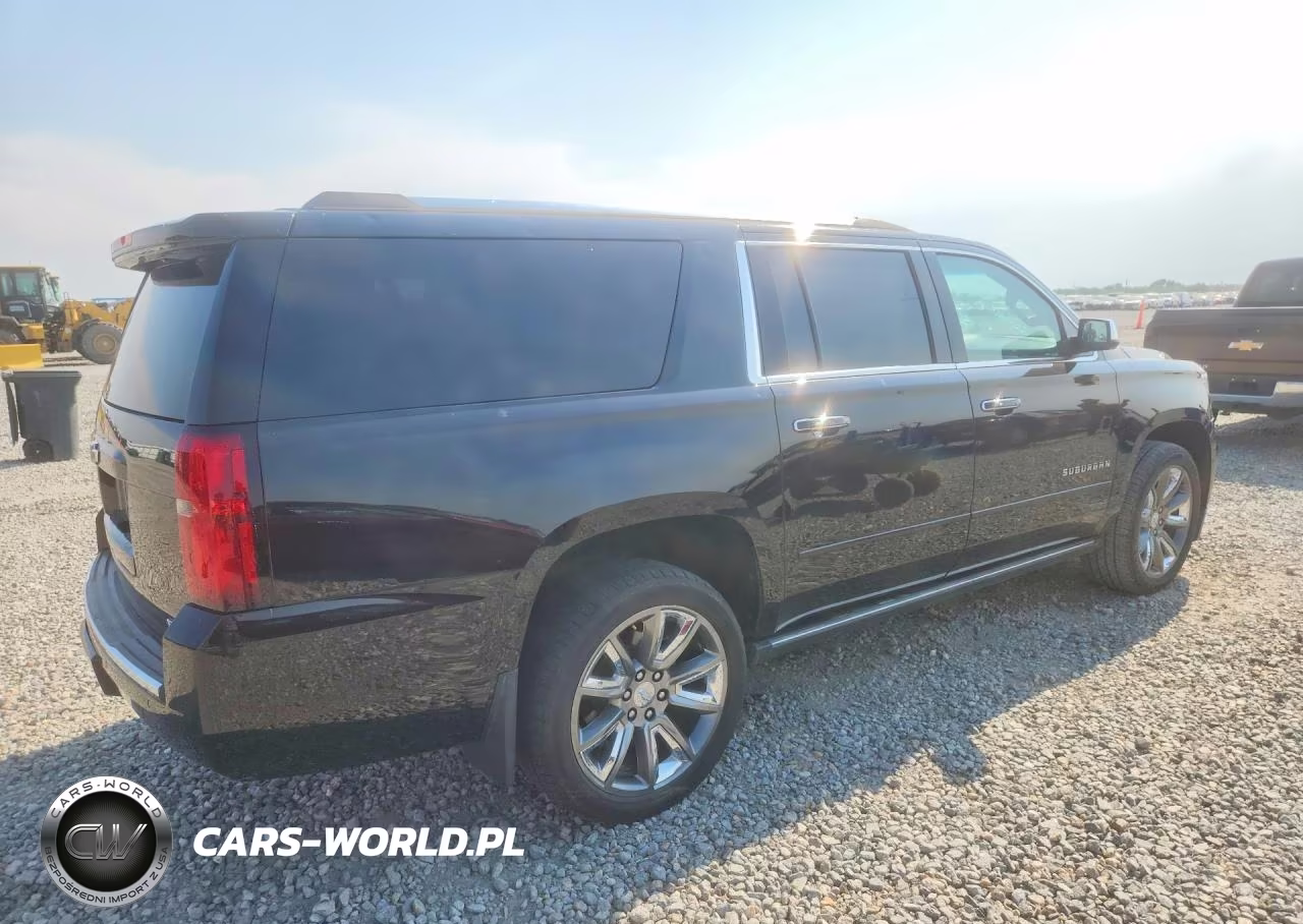2018 Chevrolet Suburban K1500 Premier VIN:1GNSKJKC3JR320773 - 3