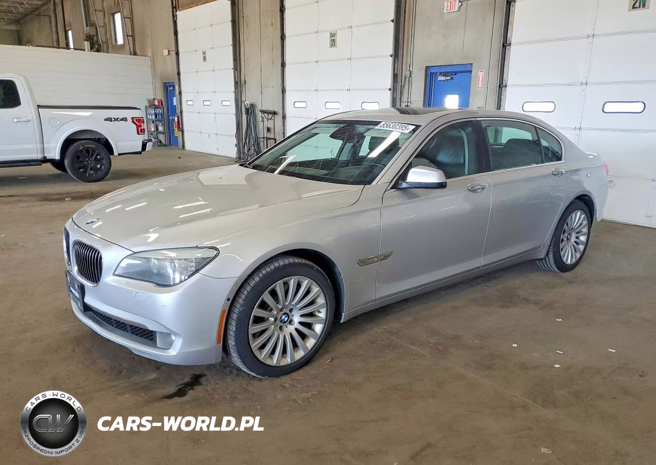 2012 BMW 750 Lxi