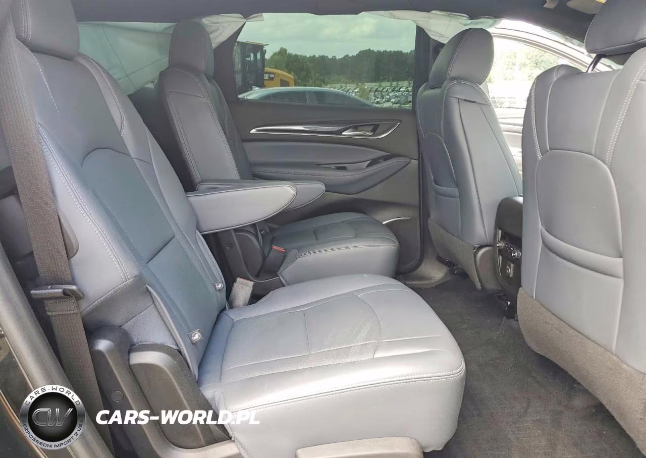 2023 Buick Enclave Essence VIN:5GAERBKWXPJ135033 - 11