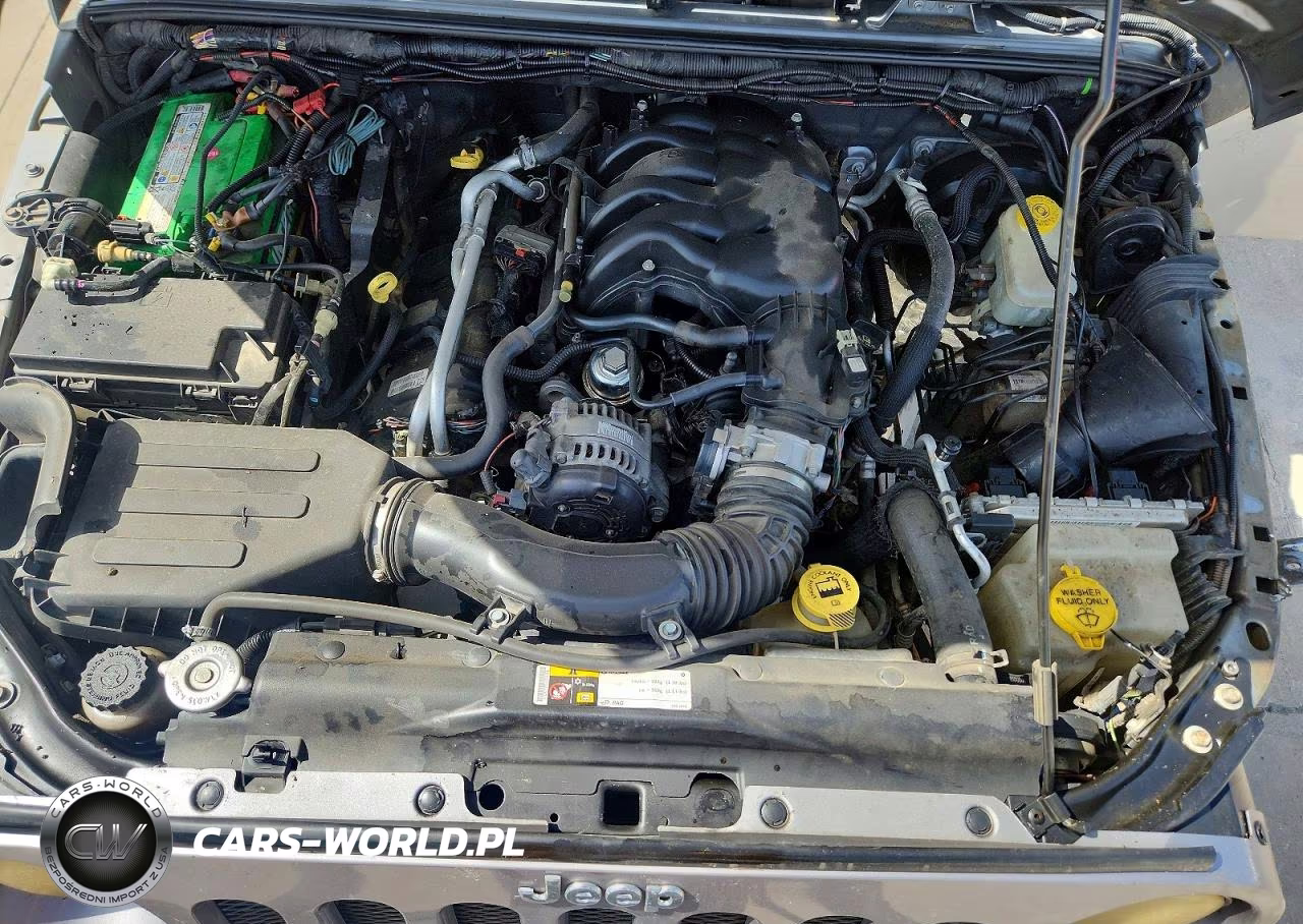 2014 Jeep Wrangler Unlimited Sport VIN:1C4BJWDG9EL150517 - 11