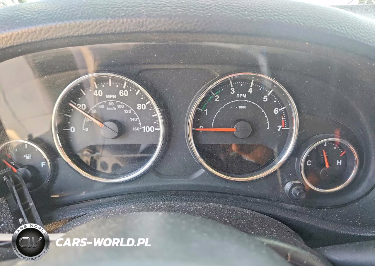 2014 Jeep Wrangler Unlimited Sport VIN:1C4BJWDG9EL150517 - 9