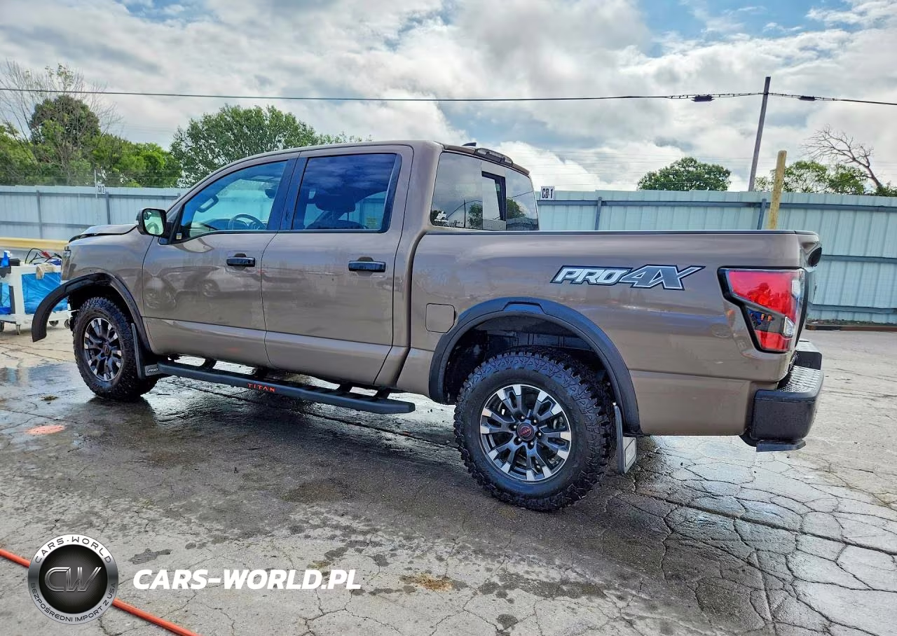 2023 Nissan Titan Pro-4X VIN:1N6AA1ED1PN112643 - 2