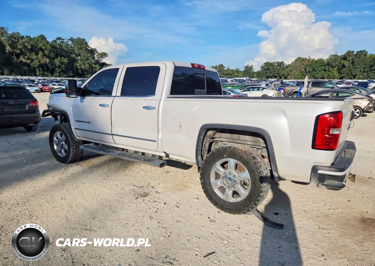 2019 GMC Sierra K2500 Denali VIN:1GT12SEY4KF137547 - 2