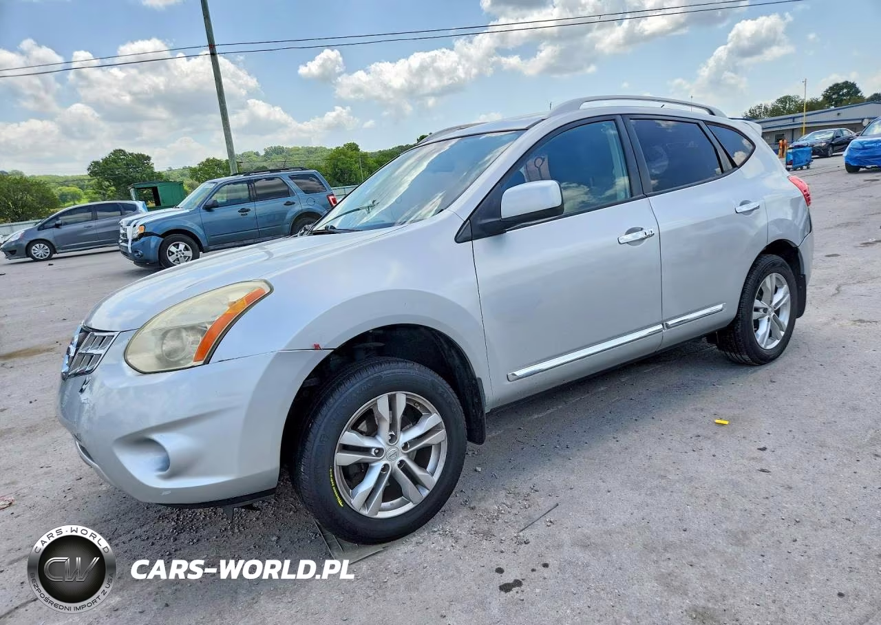 2013 Nissan Rogue S