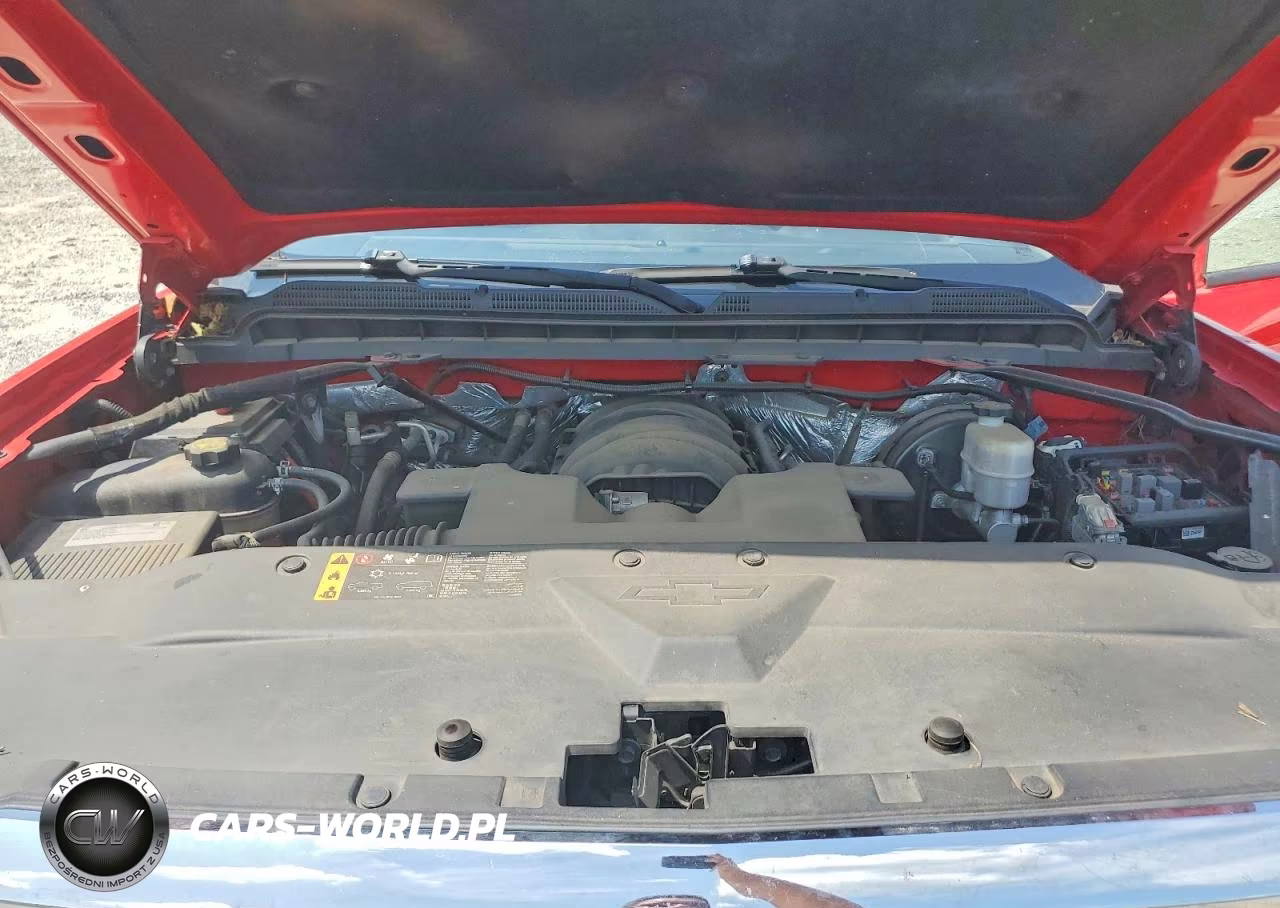 2018 Chevrolet Silverado VIN:1GCVKREC6JZ170786 - 11