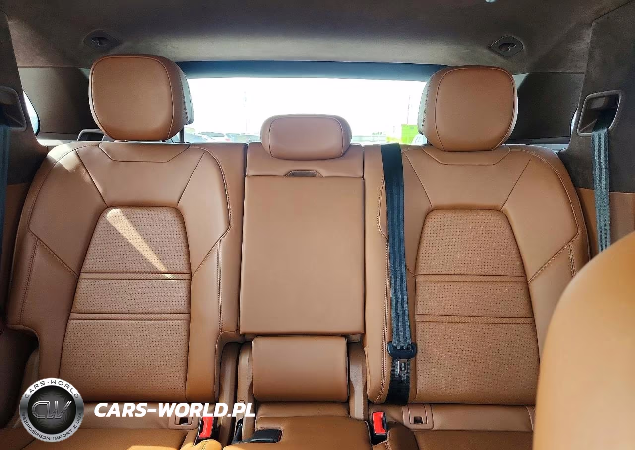 2023 Porsche Cayenne Gts VIN:WP1AG2AY1PDA18170 - 10