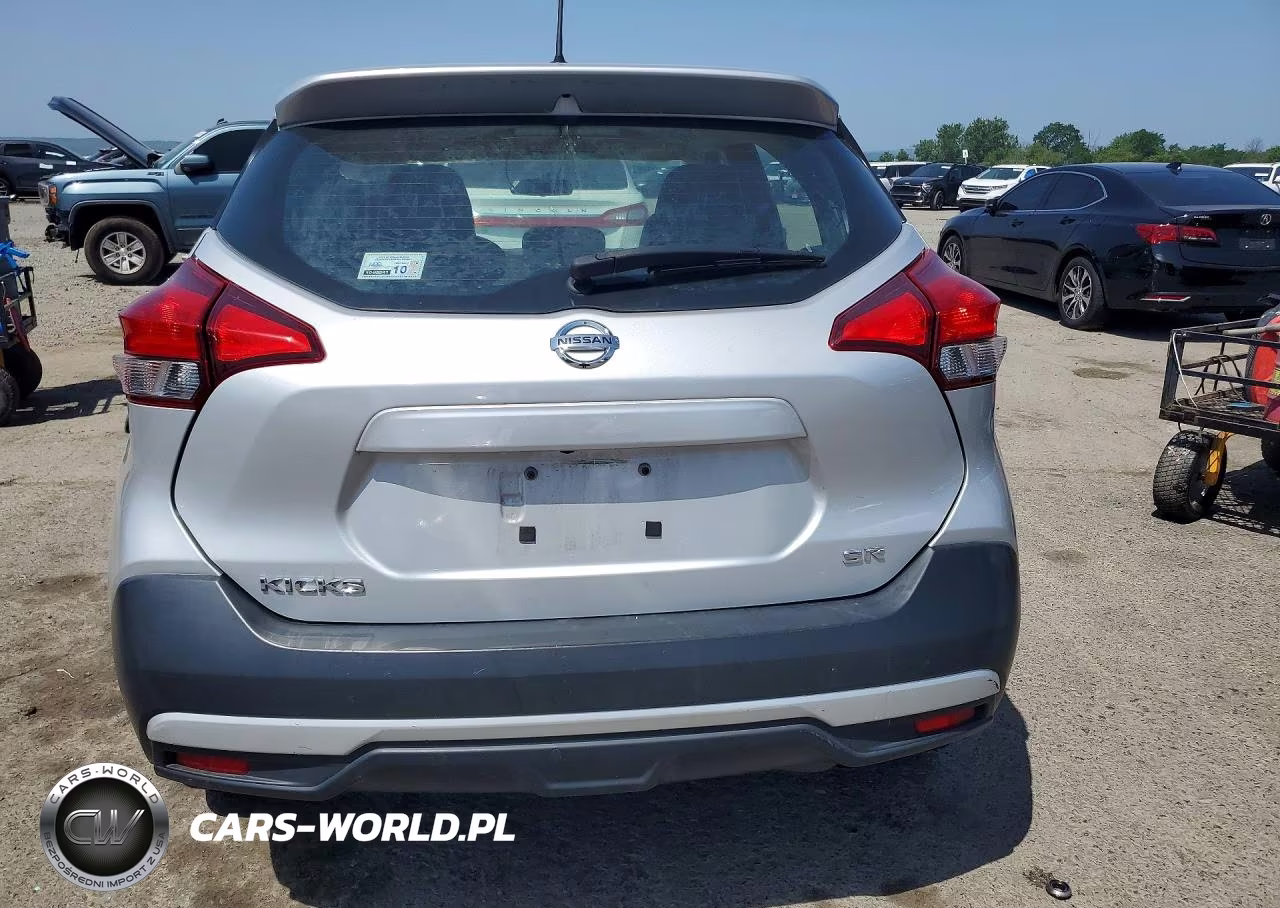 2019 Nissan Kicks VIN:3N1CP5CU4KL496076 - 6