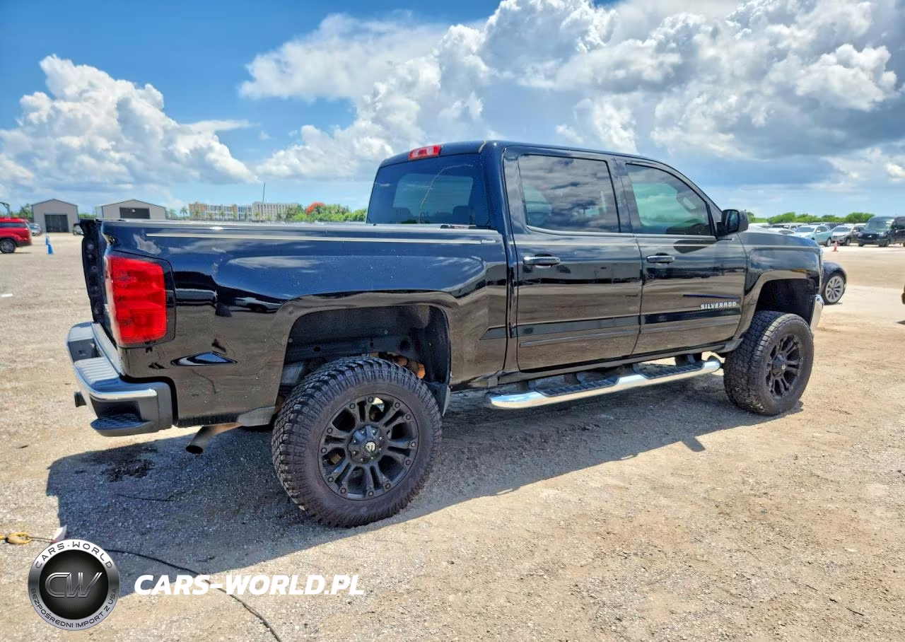 2017 Chevrolet Silverado C1500 Lt VIN:3GCPCREC0HG199569 - 3