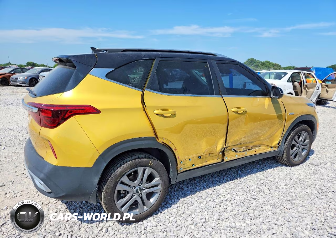 2022 Kia Seltos S VIN:KNDEUCAA7N7316013 - 3