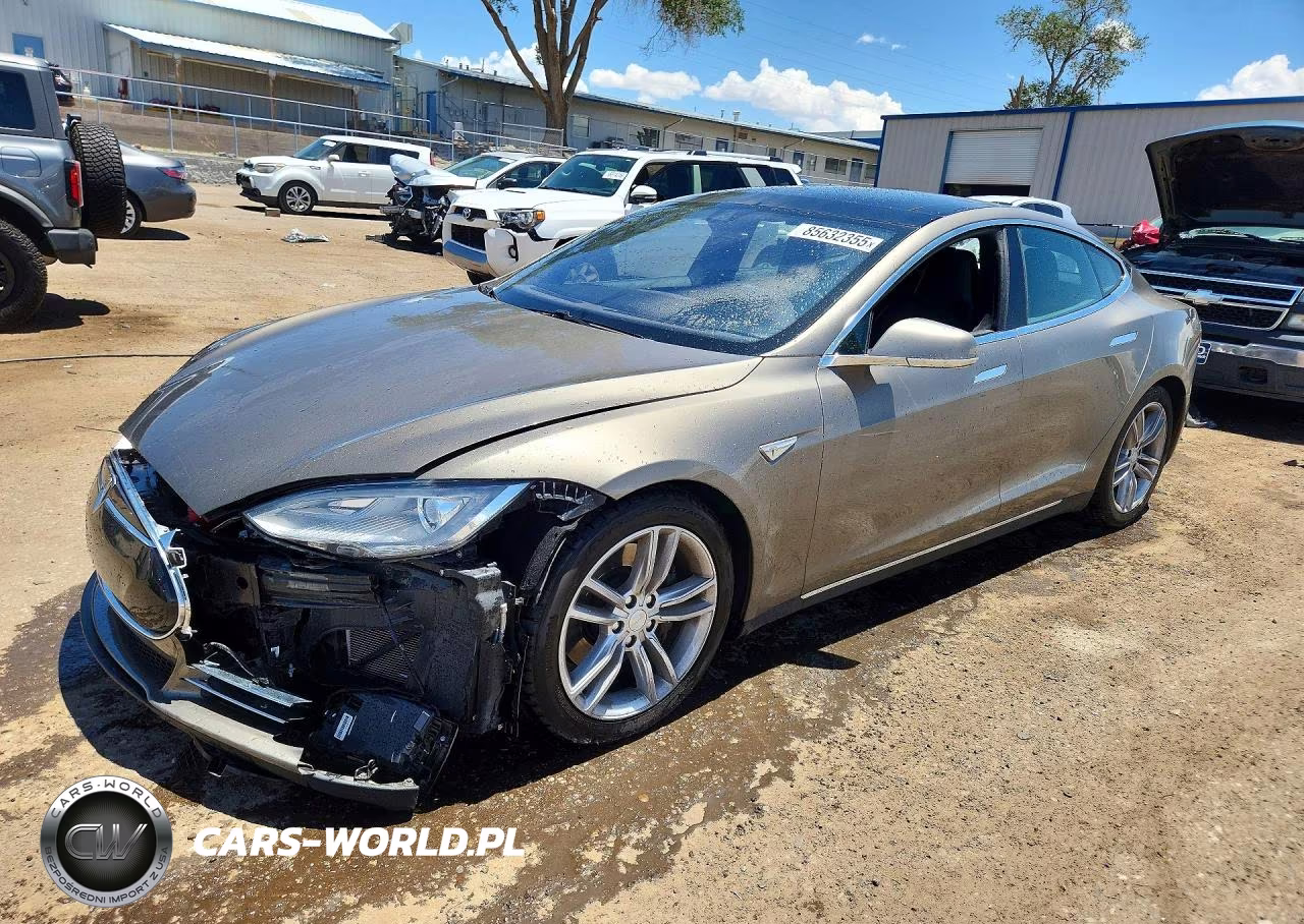 2015 Tesla Model S 70D – zdjęcie 1 z 13