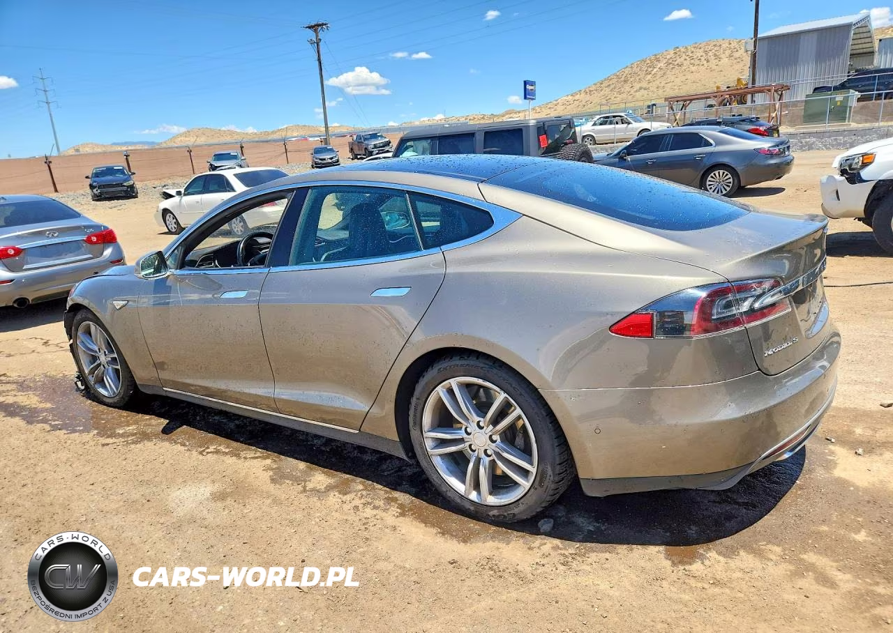 2015 Tesla Model S 70D VIN:5YJSA1S28FF091930 - 2