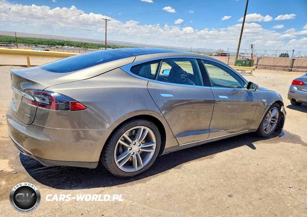 2015 Tesla Model S 70D VIN:5YJSA1S28FF091930 - 3