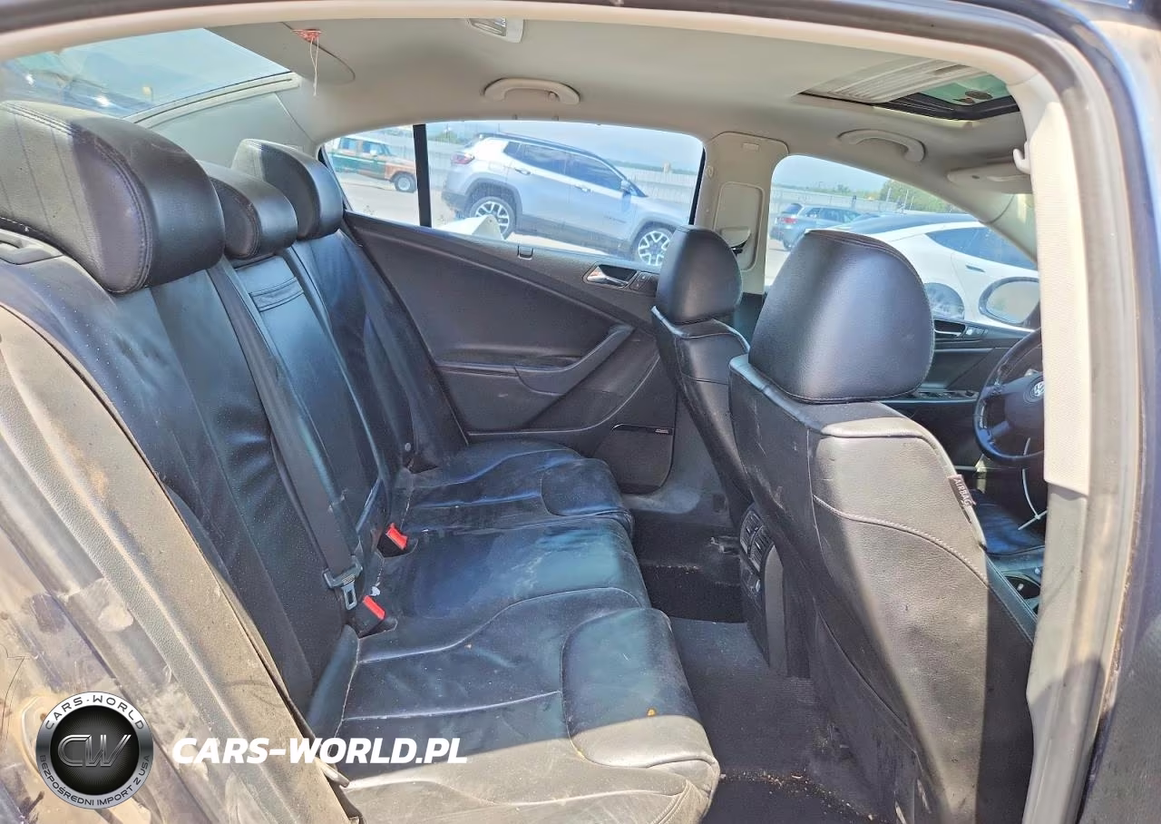 2007 Volkswagen Passat 3.6L 4Motion Luxury VIN:WVWFU73C87P003694 - 10