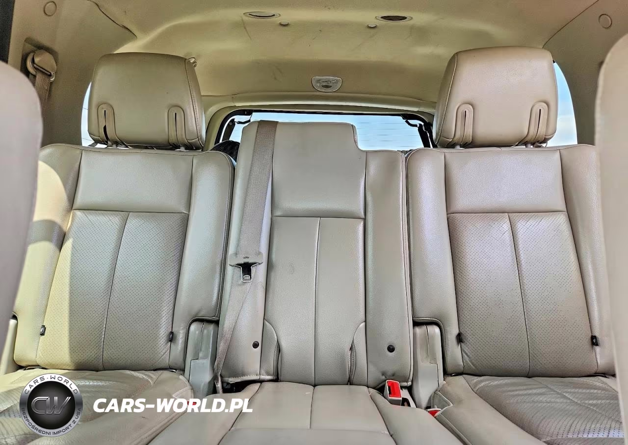 2010 Ford Expedition Limited VIN:1FMJU2A55AEB56856 - 10