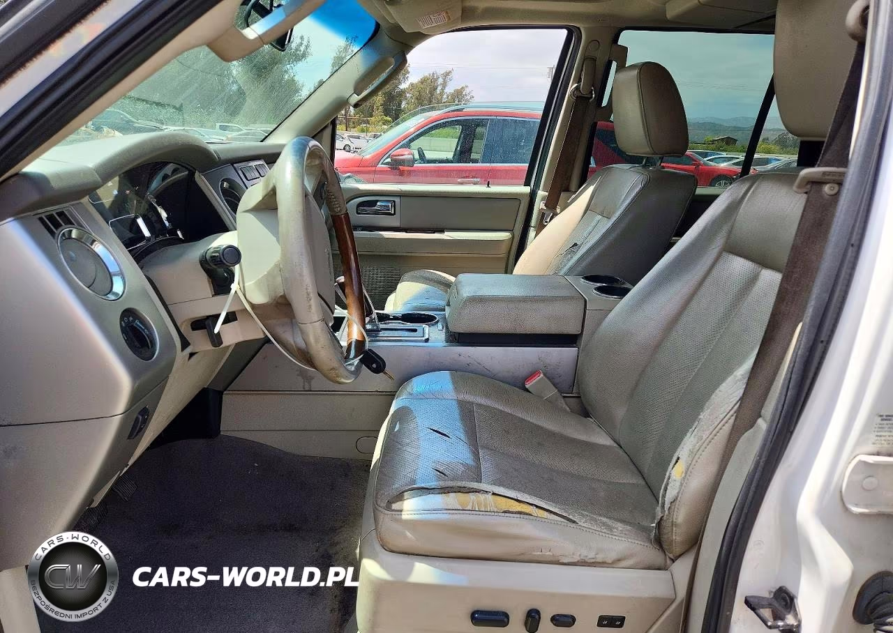 2010 Ford Expedition Limited VIN:1FMJU2A55AEB56856 - 7