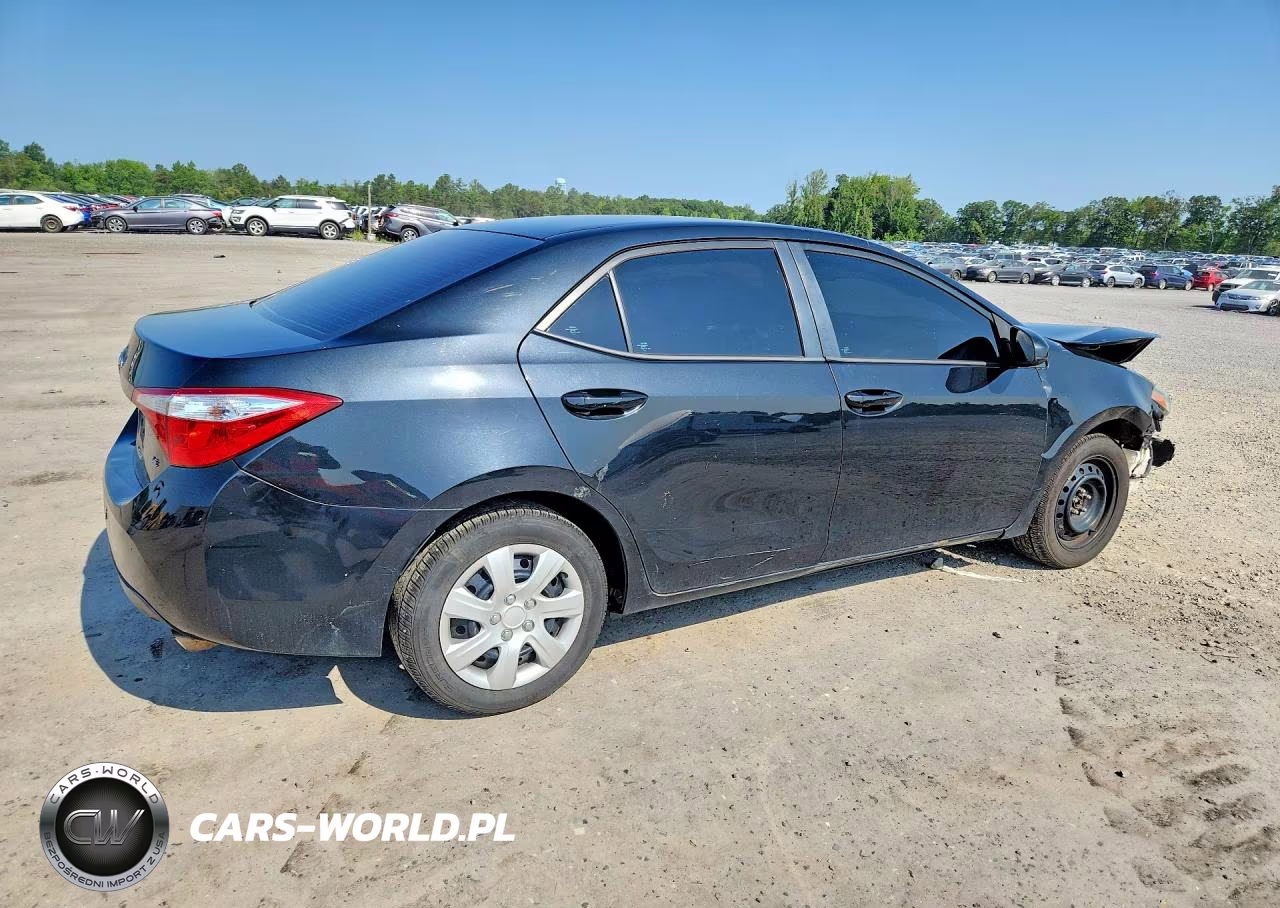 2016 Toyota Corolla Le VIN:2T1BURHE5GC626483 - 3