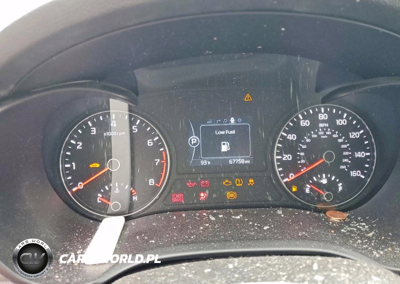 2017 Kia Optima Lx VIN:5XXGT4L17HG150702 - 9