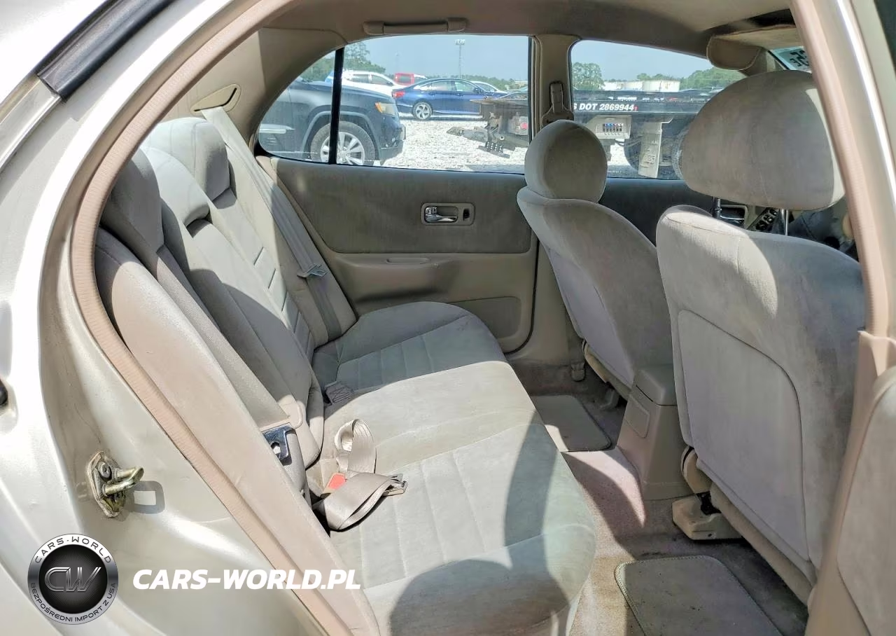 1994 Nissan Altima Xe VIN:1N4BU31D2RC143050 - 10