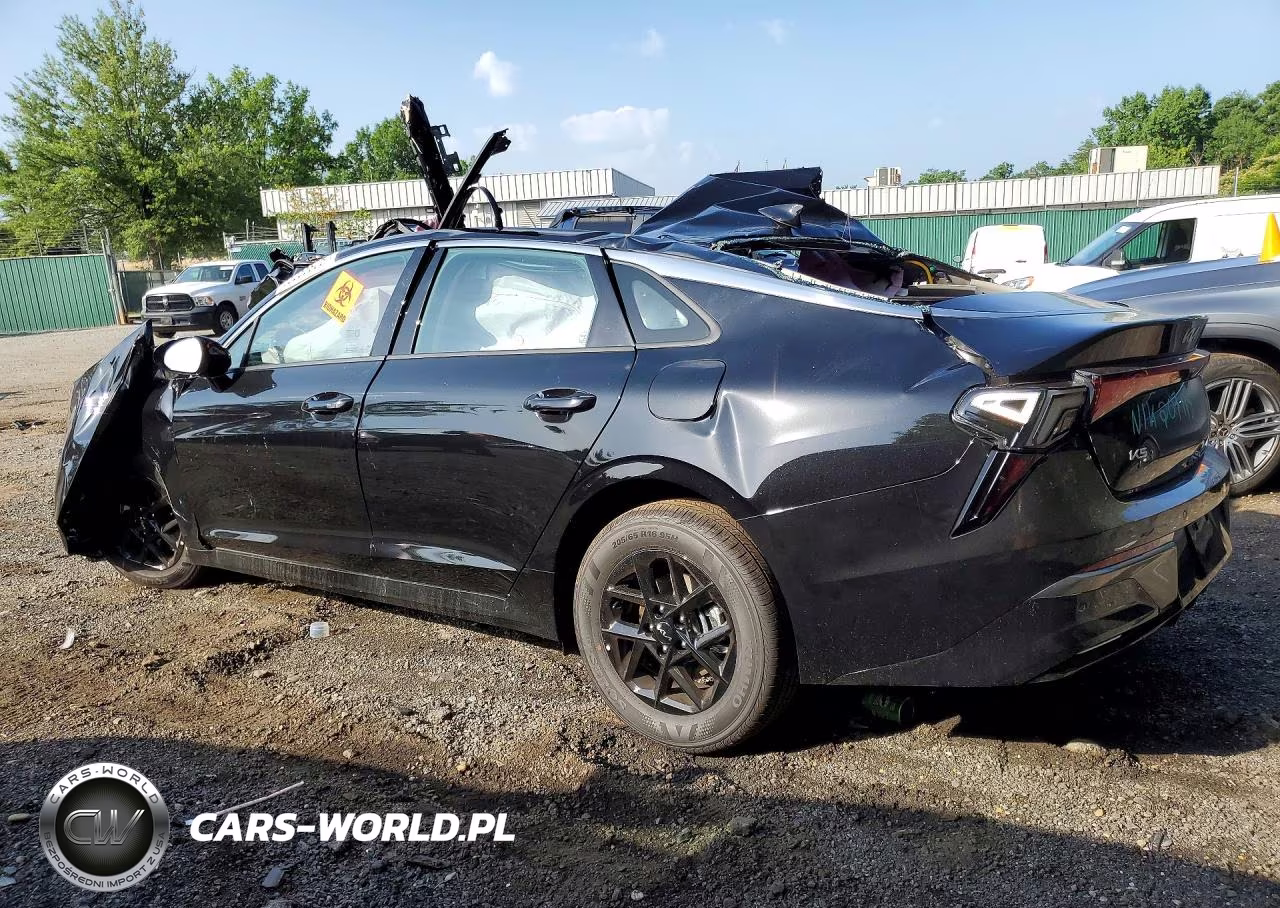 2026 Kia K5 VIN:KNAG24J73T5488232 - 2