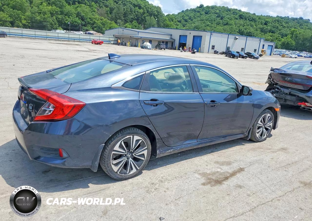 2018 Honda Civic Ex VIN:JHMFC1F85JX007960 - 3