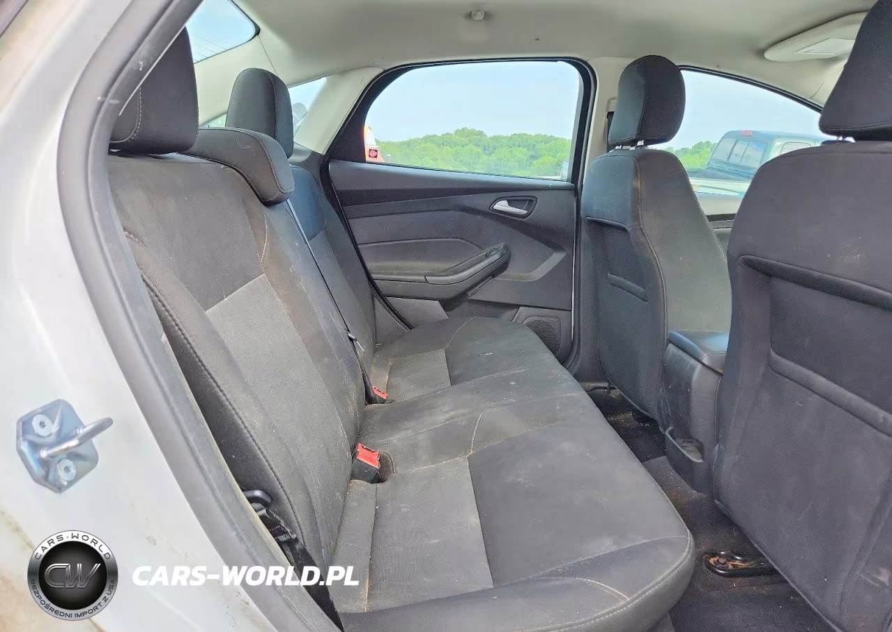 2017 Ford Focus Se VIN:1FADP3FE7HL260025 - 10