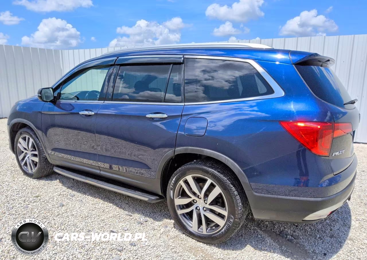 2016 Honda Pilot Touring VIN:5FNYF6H94GB021890 - 2