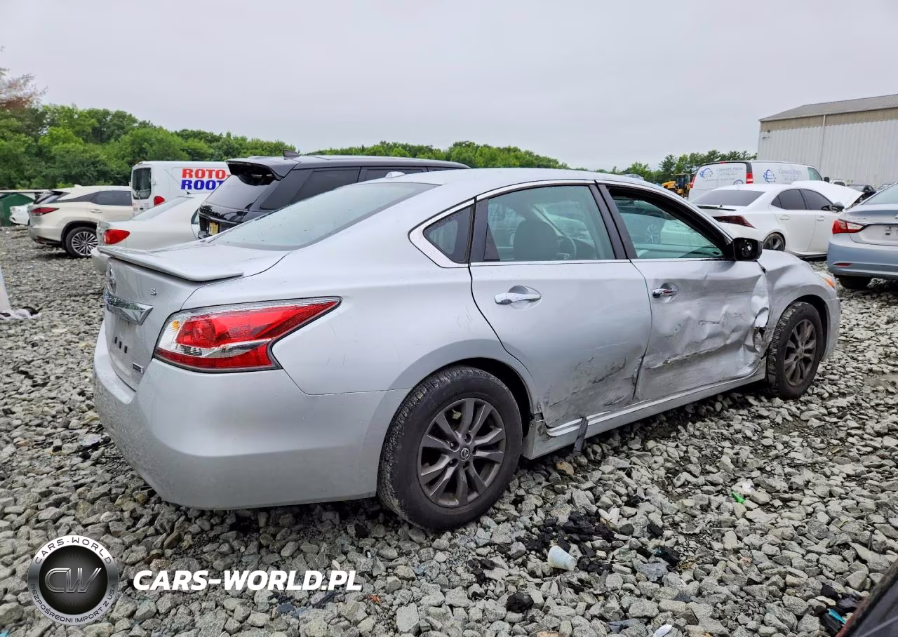 2015 Nissan Altima 2.5 S VIN:1N4AL3AP8FC490192 - 3