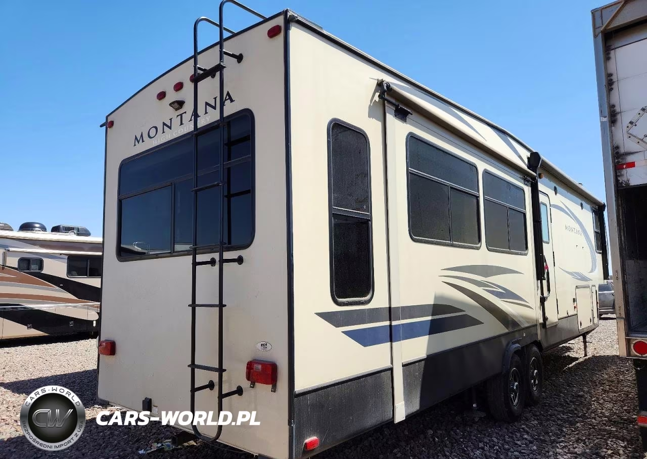 2019 Keystone Montana Camper VIN:4YDF33125KA740138 - 4