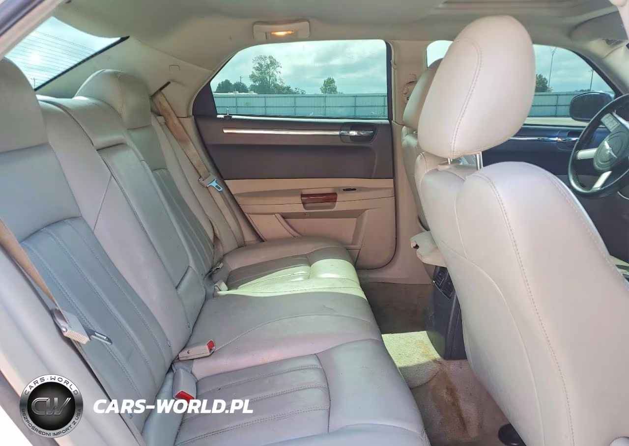 2006 Chrysler 300C VIN:2C3LA63H76H365427 - 10