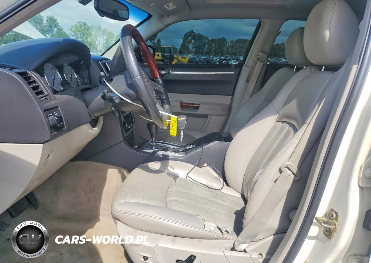 2006 Chrysler 300C VIN:2C3LA63H76H365427 - 7