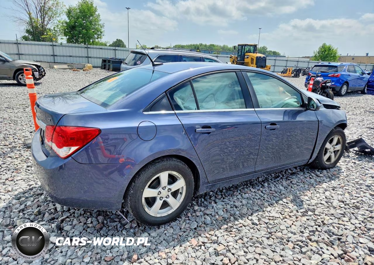2013 Chevrolet Cruze Lt VIN:1G1PC5SB1D7153283 - 3