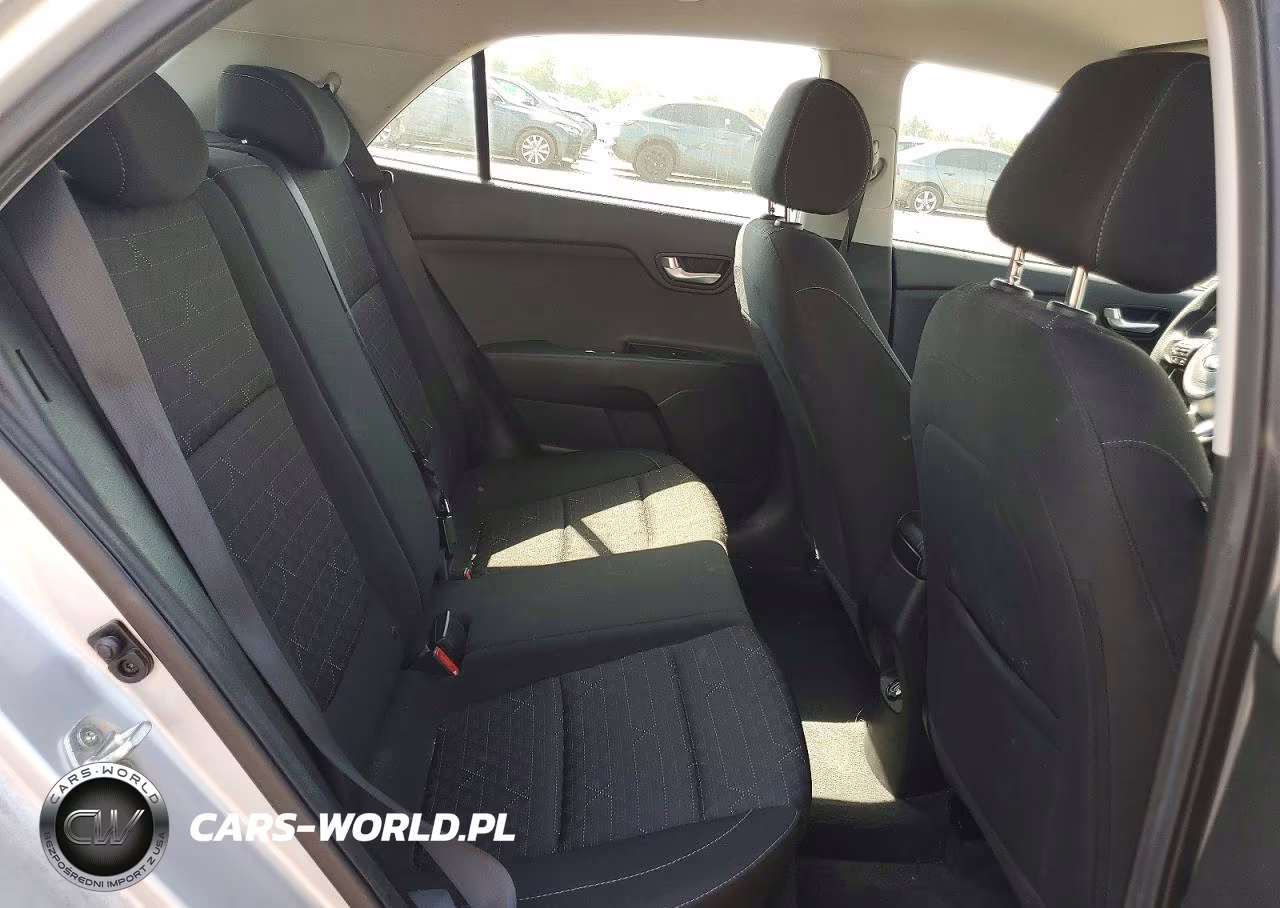 2019 Kia Rio S VIN:3KPA25AB5KE208543 - 10