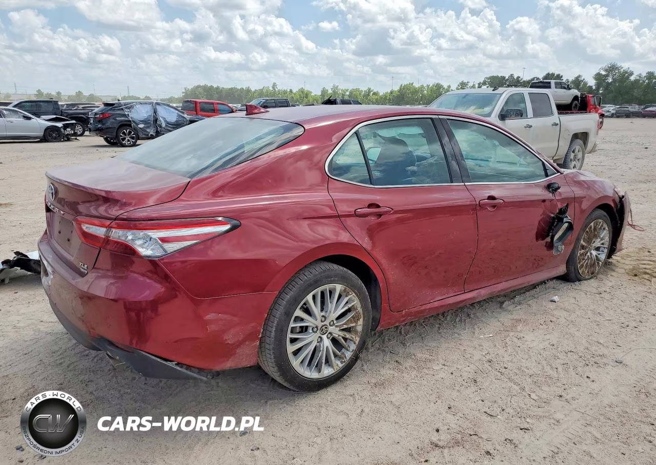 2020 Toyota Camry Xle VIN:4T1F11BK2LU002224 - 3