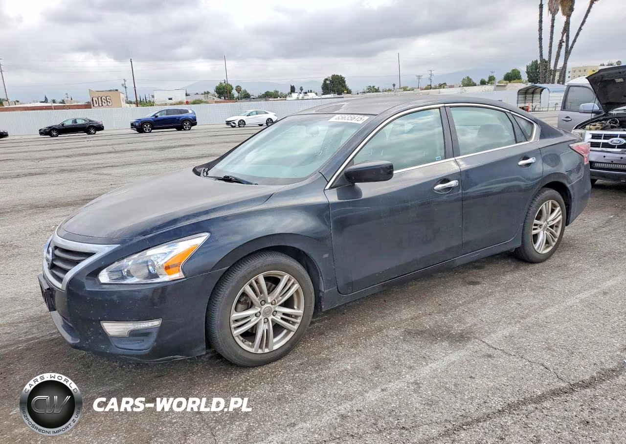 2015 Nissan Altima 2.5 S – zdjęcie 1 z 12