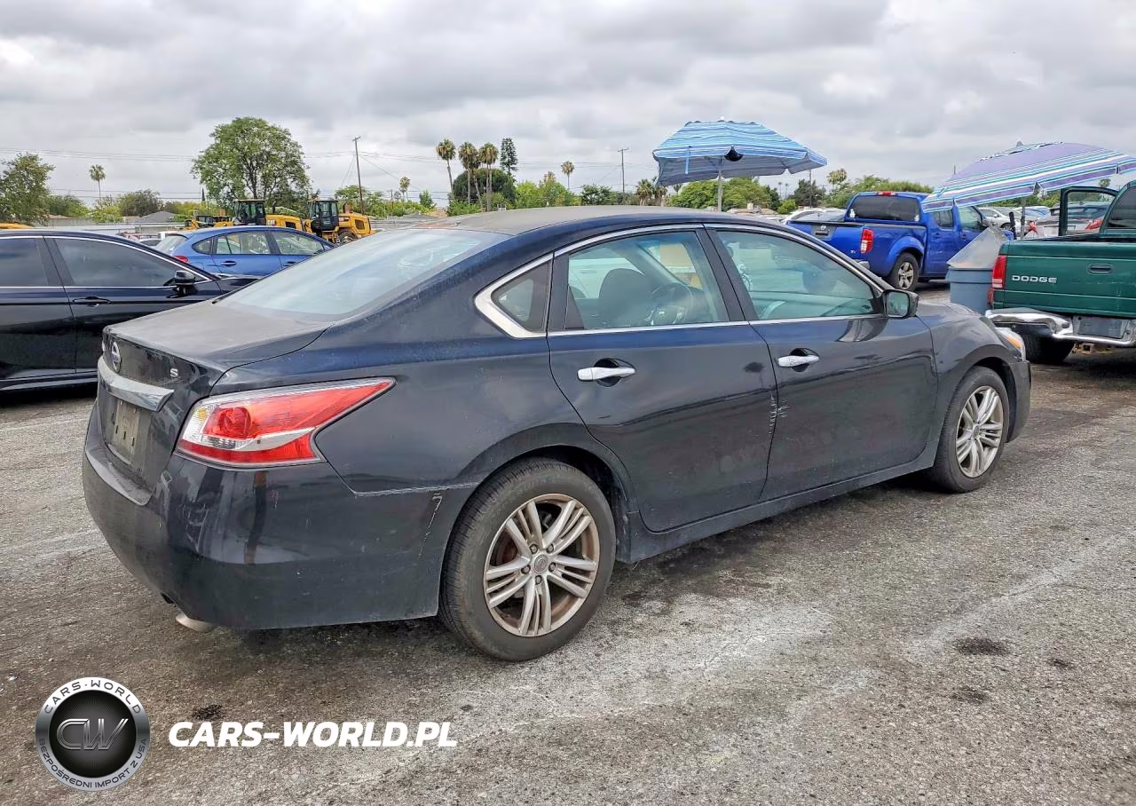2015 Nissan Altima 2.5 S VIN:1N4AL3AP0FC284798 - 3