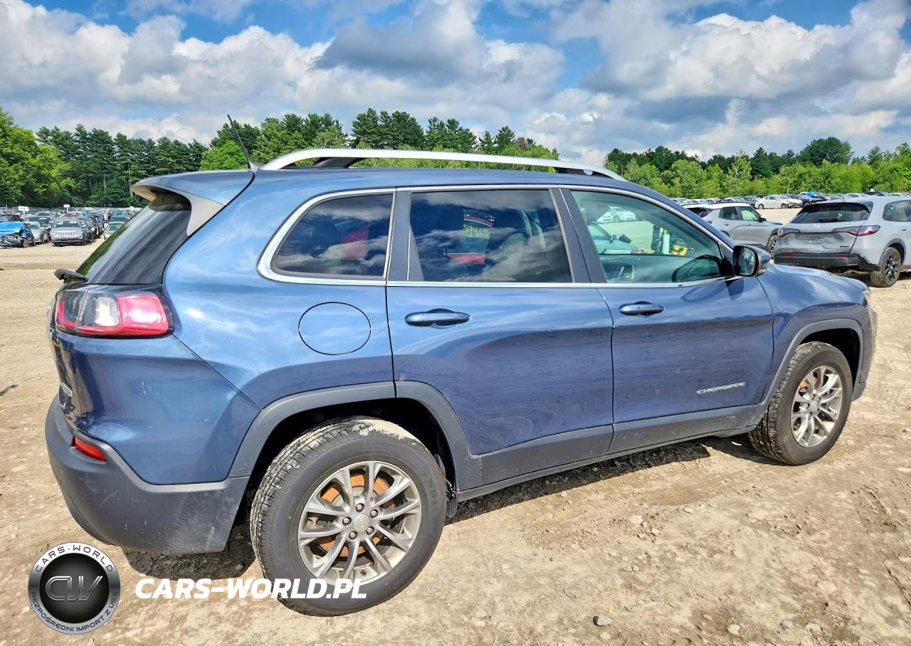 2020 Jeep Cherokee Latitude Plus VIN:1C4PJMLN6LD536622 - 3