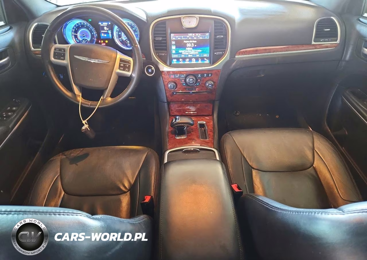 2014 Chrysler 300 VIN:2C3CCAAG4EH263024 - 8