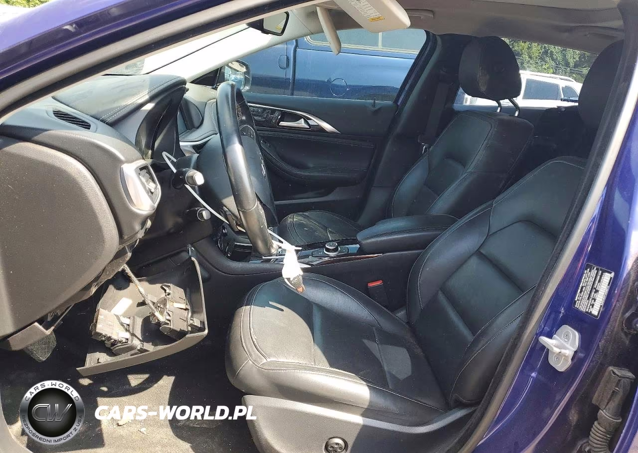 2018 Infiniti Qx30 Premium VIN:SJKCH5CP1JA056713 - 7