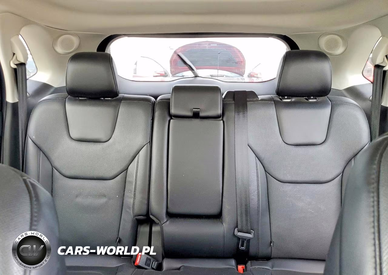 2016 Ford Edge Titanium VIN:2FMPK4K83GBC66393 - 10