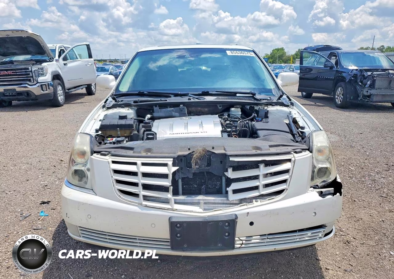 2011 Cadillac Dts Premium Collection VIN:1G6KH5E64BU103948 - 5