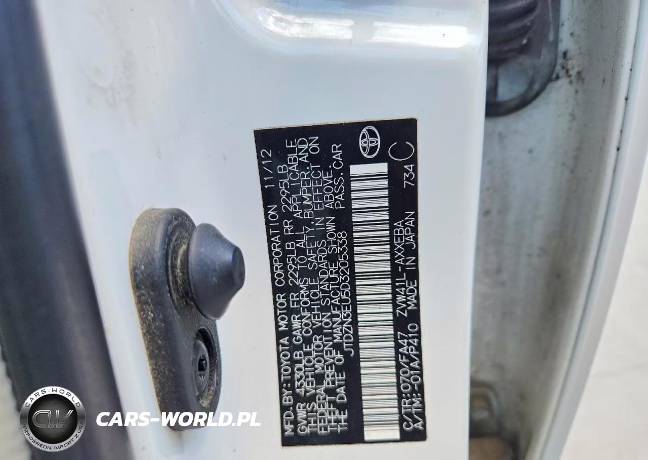 2013 Toyota Prius V Two VIN:JTDZN3EU5D3205338 - 12