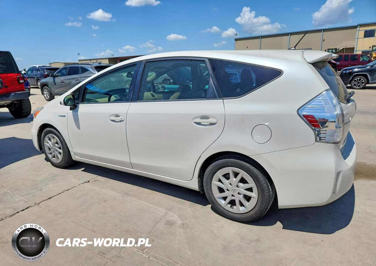 2013 Toyota Prius V Two VIN:JTDZN3EU5D3205338 - 2